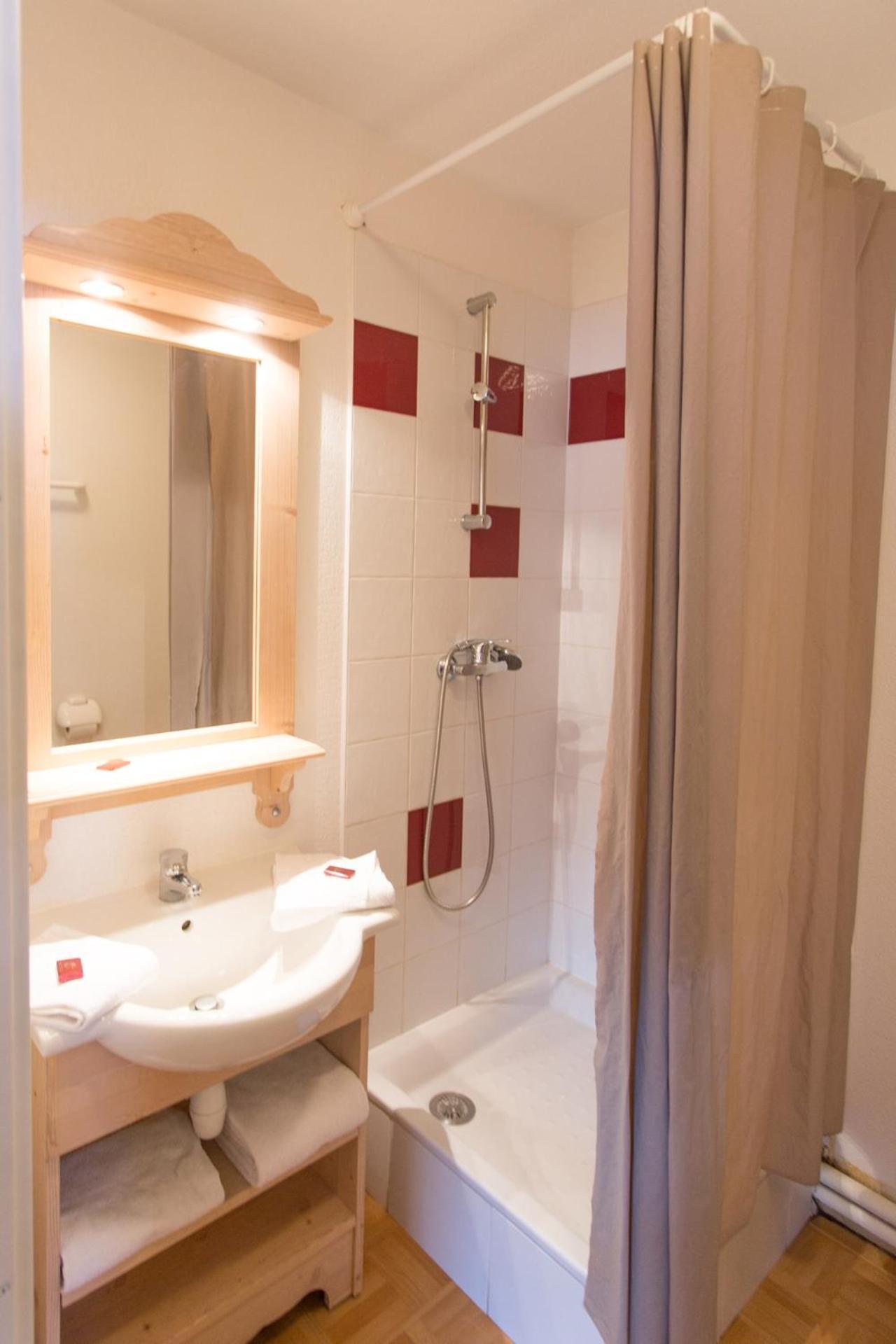 Aparthotel Les Gentianes By Actisource Puy-Saint-Vincent Exteriér fotografie